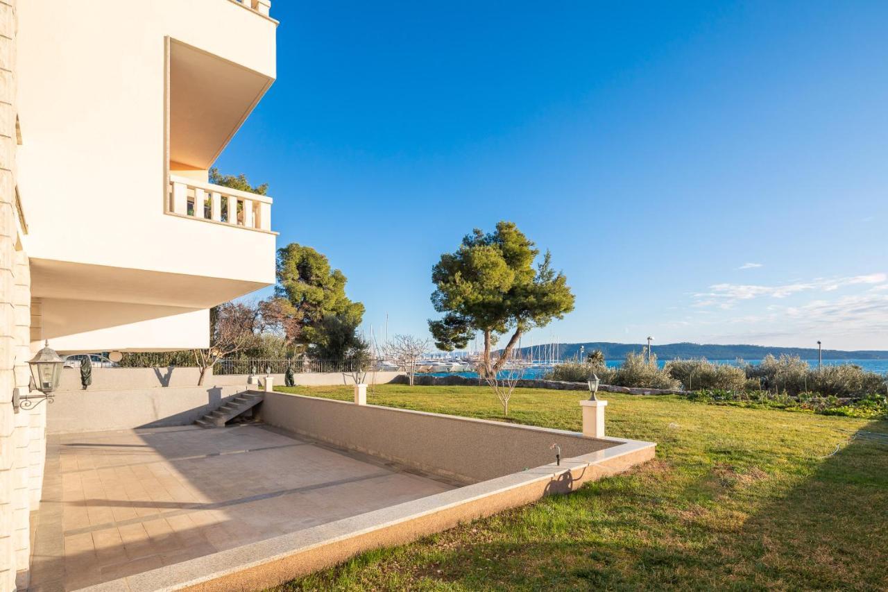 Xxl Luxury Apartments Beach Marina Resort Kaštela Kültér fotó